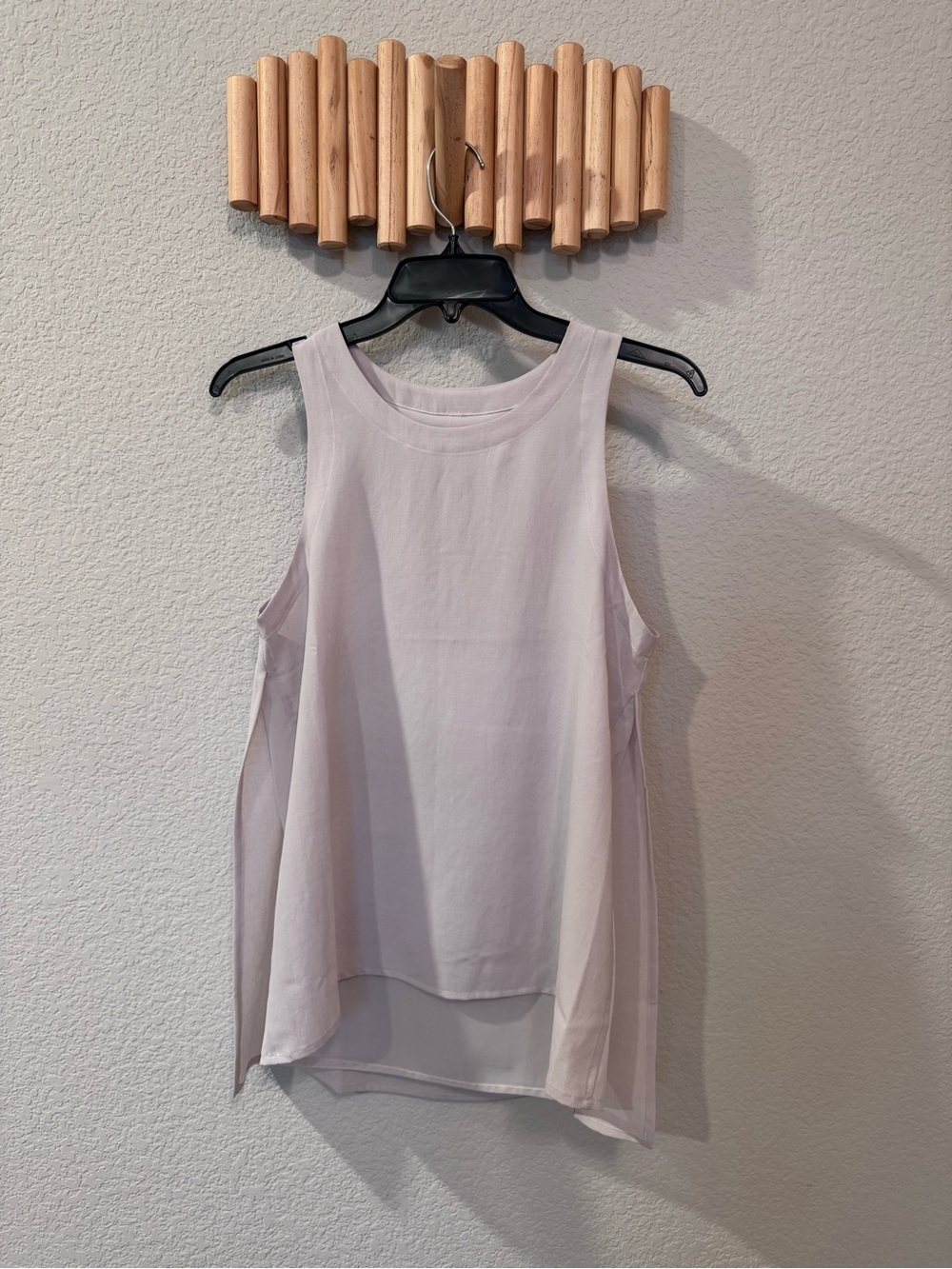 Lululemon Blush Pink Sleeveless High-Low Tank Top - Picture 2 of 10